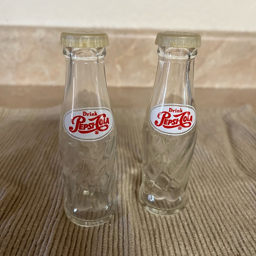 Pepsi-Cola Glass Bottles S&P shakers